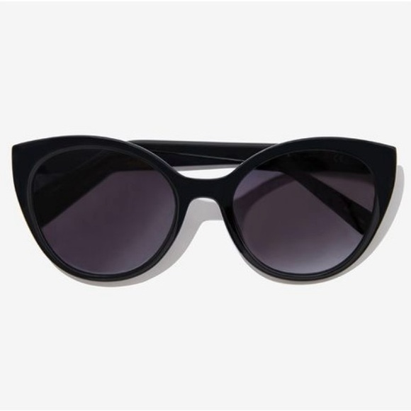 kate spade Accessories - KATE SPADE Samantha Sunglasses